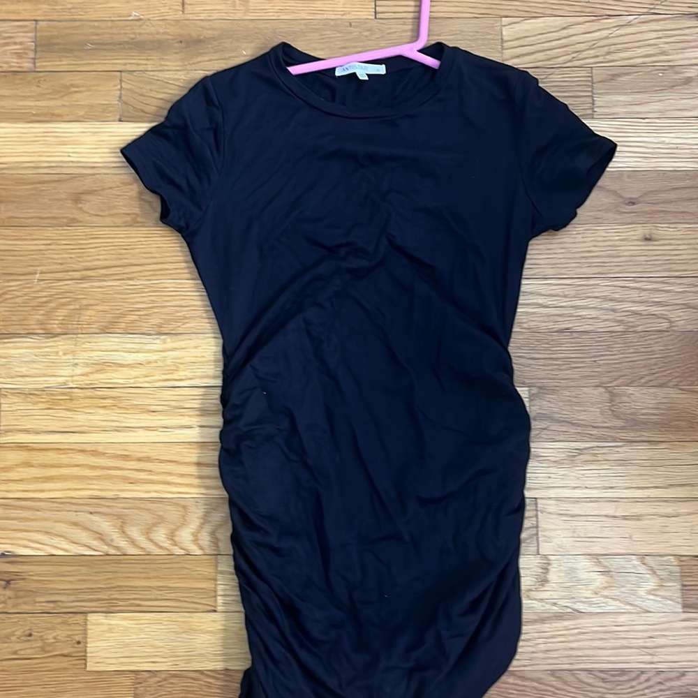 BLACK SOFT DRESS WITH SLEEVES, AND RUFFLES DOWN THE SIDE